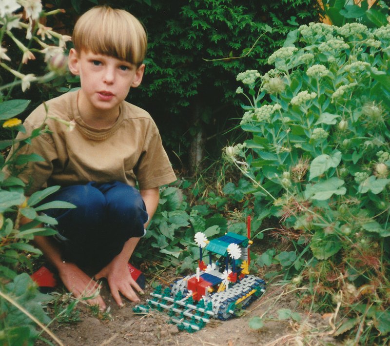 knex bulldozer.jpg