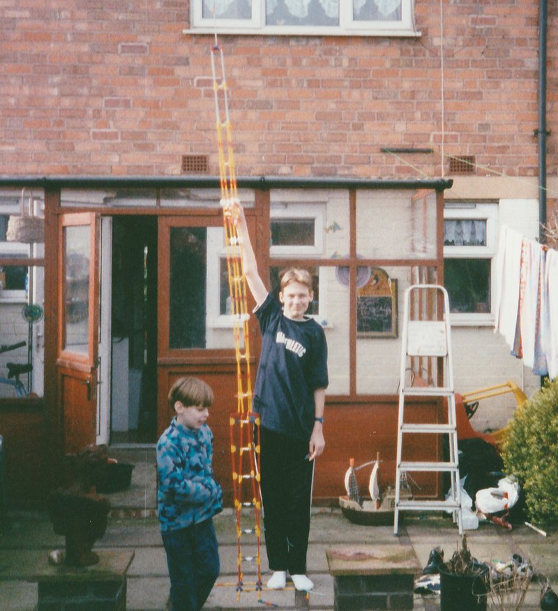 knex tower.jpg