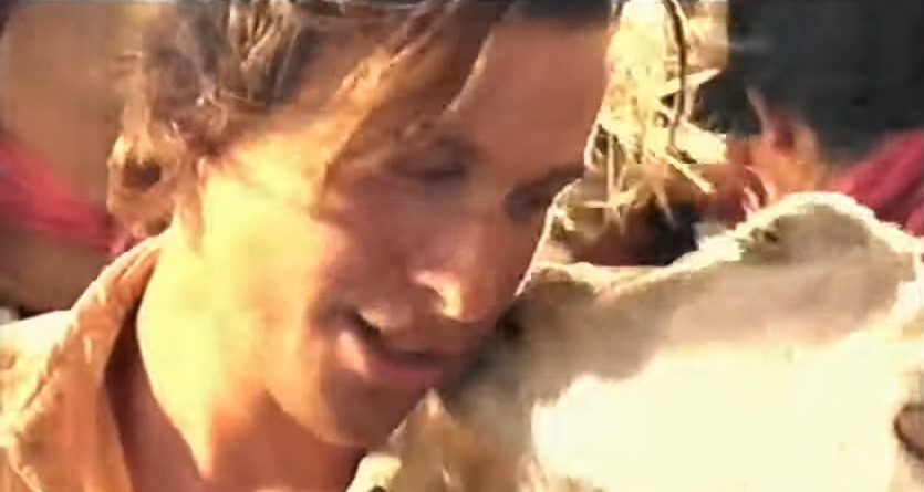 TV Advertisement for Galaxy Minstrels Channel 4 1997 0 21 screenshot