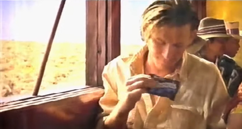 TV Advertisement for Galaxy Minstrels Channel 4 1997 0 7 screenshot 2