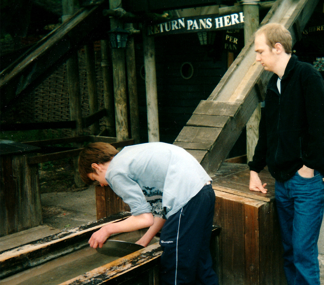 Legoland Windsor panning for gold